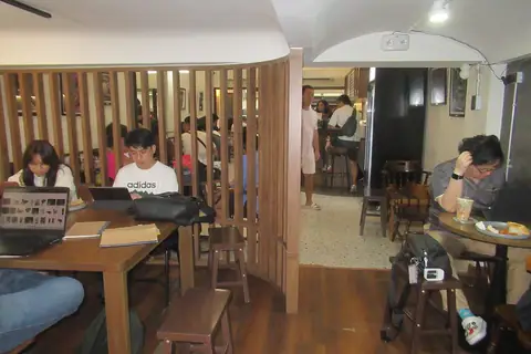Friends Coffee & Bakery photo 1